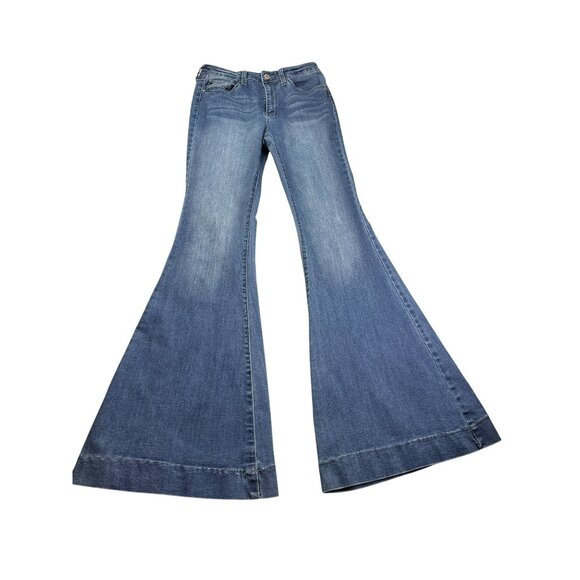 KanCan Braelynn Essentials High Rise Super Flare Jeans Size 7/27 Medium Wash - Picture 1 of 8